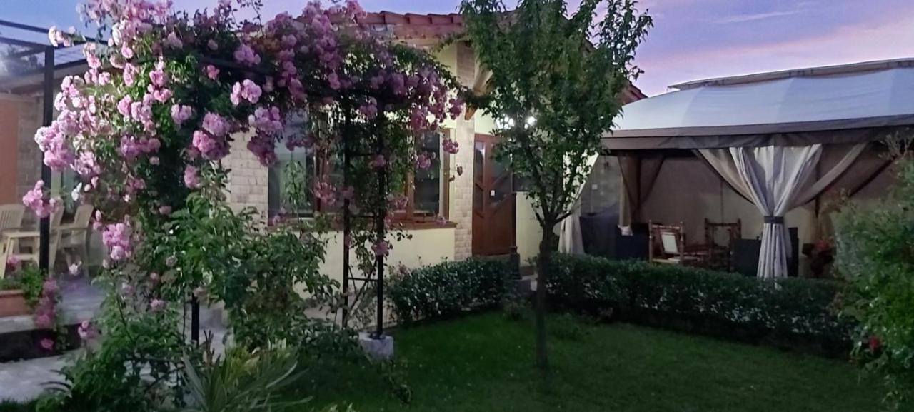 Амида Hotel Varvara  Eksteriør billede